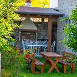 Vintage House With Stunning View Of Shkodra Lake